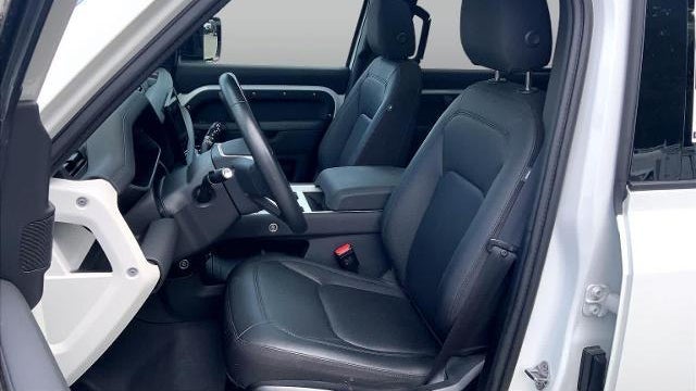 2025 Land Rover Defender 110 P300 S
