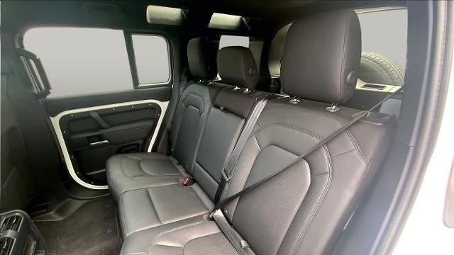 2025 Land Rover Defender 110 P300 S