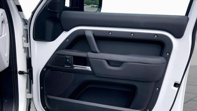 2025 Land Rover Defender 110 P300 S