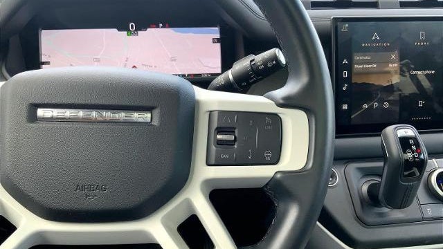 2025 Land Rover Defender 110 P300 S