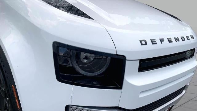 2025 Land Rover Defender 110 P300 S