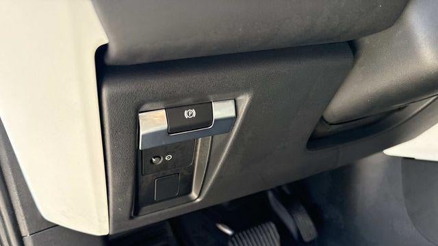 2025 Land Rover Defender 110 P300 S