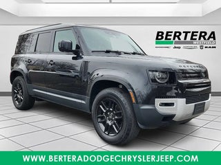 2025 Land Rover Defender with Santorini Black Metallic Exterior