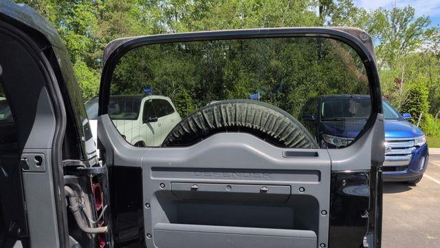 2022 Land Rover Defender 110 S