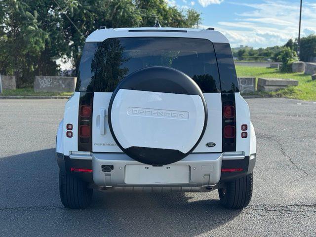 2023 Land Rover Defender - $39,997