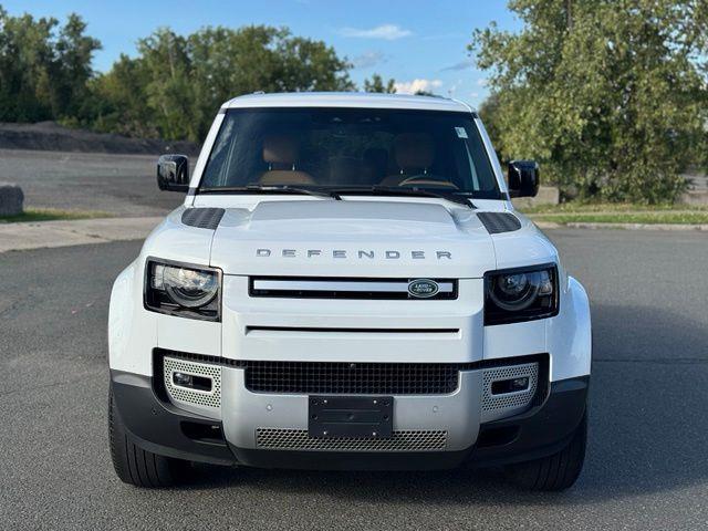 2023 Land Rover Defender - $39,997
