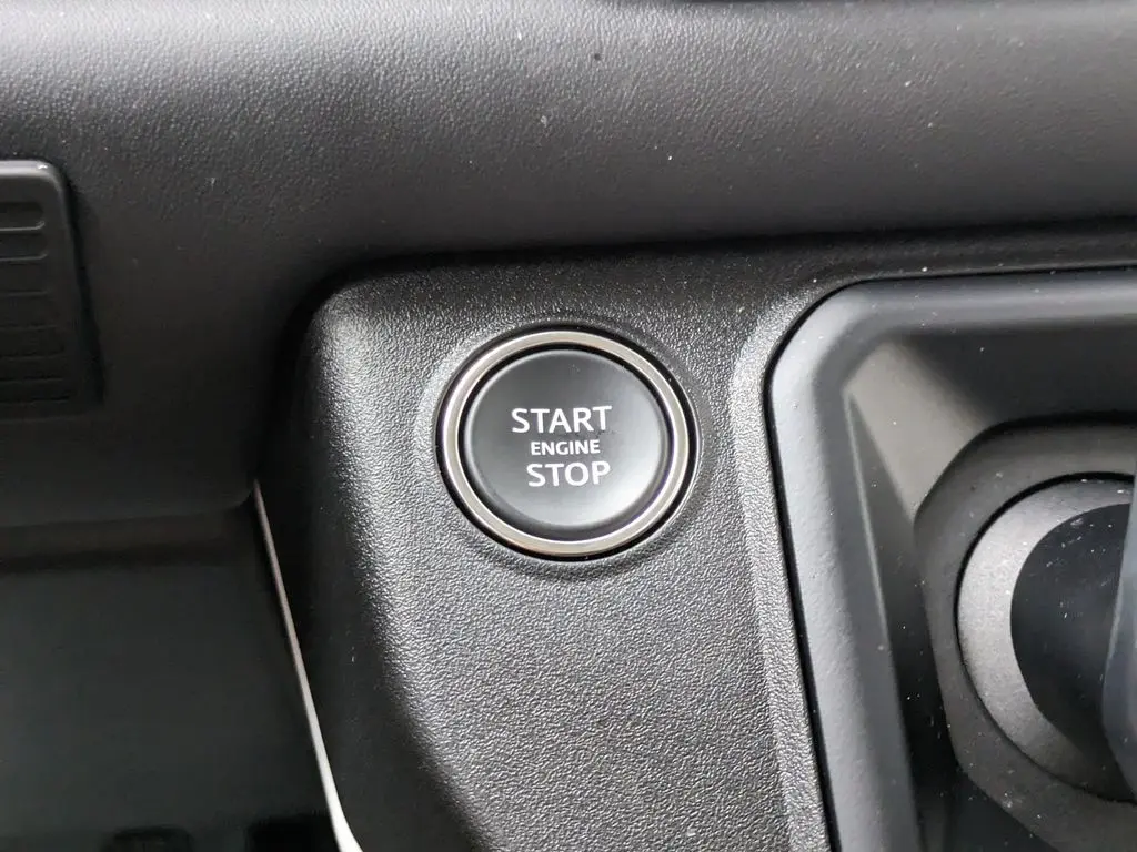 2024 Land Rover Defender - $66,977