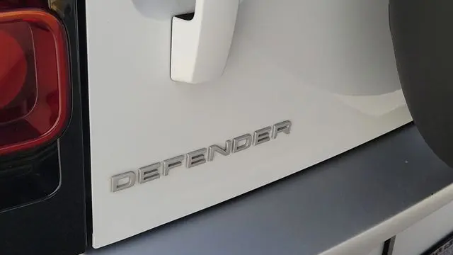 2024 Land Rover Defender 130 P300 S