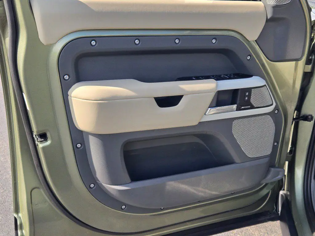 2024 Land Rover Defender - $57,395