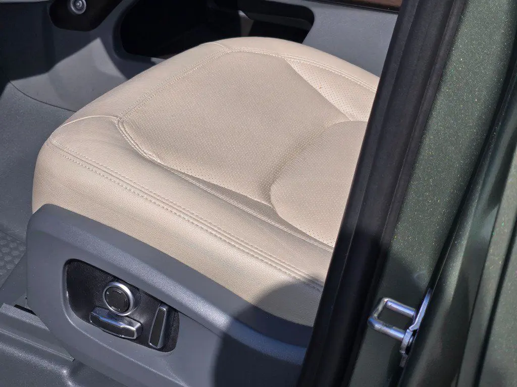 2024 Land Rover Defender - $57,395