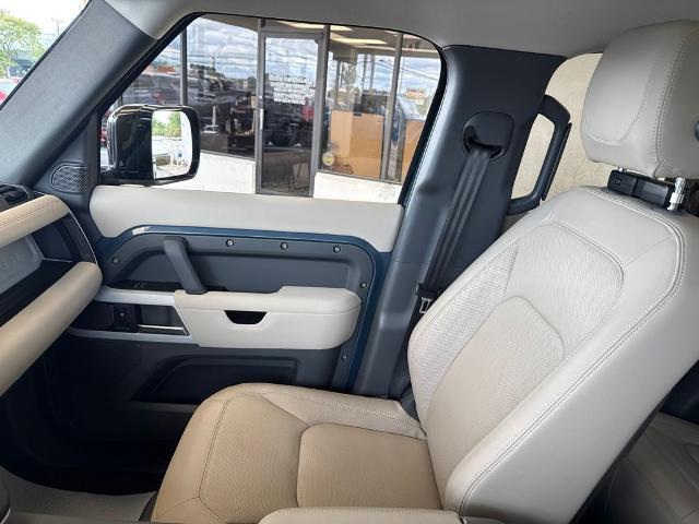 2023 Land Rover Defender - $46,071
