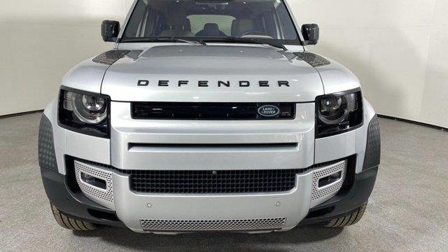 2020 Land Rover Defender 110 SE
