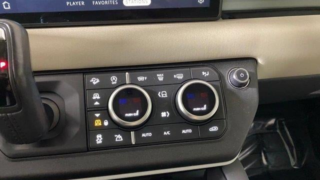 2020 Land Rover Defender 110 SE
