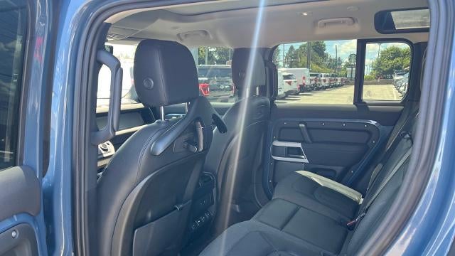 2020 Land Rover Defender 110 SE