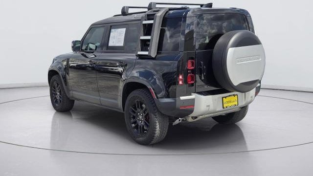 2020 Land Rover Defender 110 SE