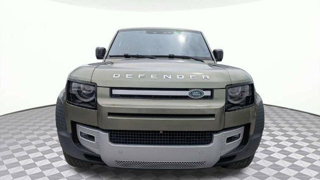 2020 Land Rover Defender 110 SE
