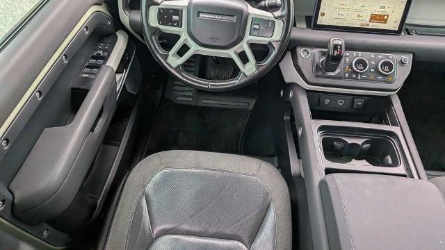 2020 Land Rover Defender 110 SE