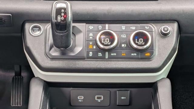 2020 Land Rover Defender 110 SE