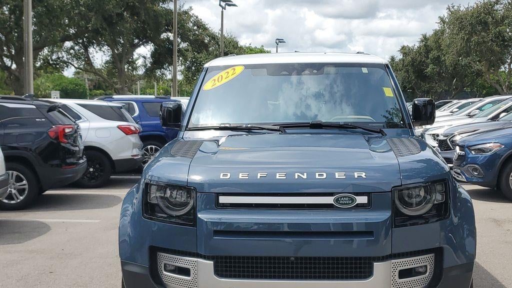 2022 Land Rover Defender 110 SE