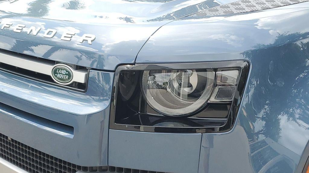 2022 Land Rover Defender 110 SE