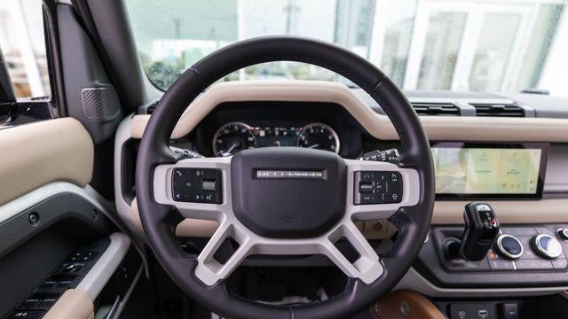 2023 Land Rover Defender 110 SE