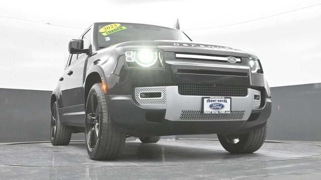 2023 Land Rover Defender 110 SE