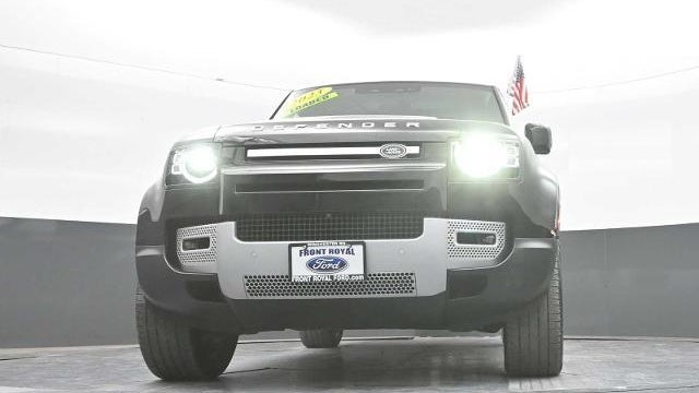 2023 Land Rover Defender 110 SE