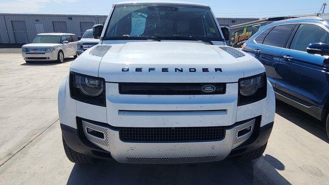 2024 Land Rover Defender 110 V8 P500 SE