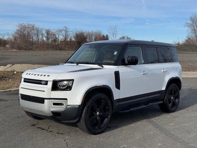 Photo of a 2024 Land Rover Defender AWD 110 V8 P500 SE 4DR SUV for sale