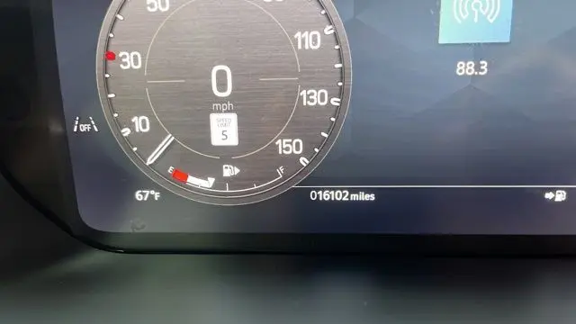 2024 Land Rover Defender 110 V8 P500 SE
