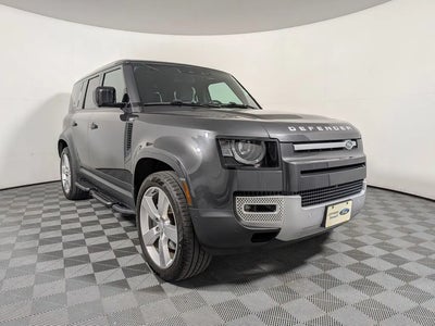 Photo of a 2024 Land Rover Defender AWD 110 V8 P500 SE 4DR SUV for sale