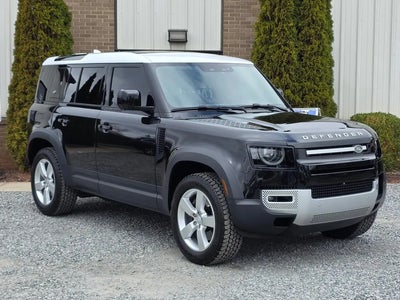 Photo of a 2024 Land Rover Defender AWD 110 V8 P500 SE 4DR SUV for sale