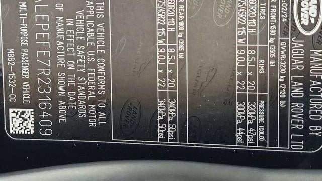 2024 Land Rover Defender 110 V8 P500 SE