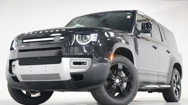 2023 Land Rover Defender 130 SE