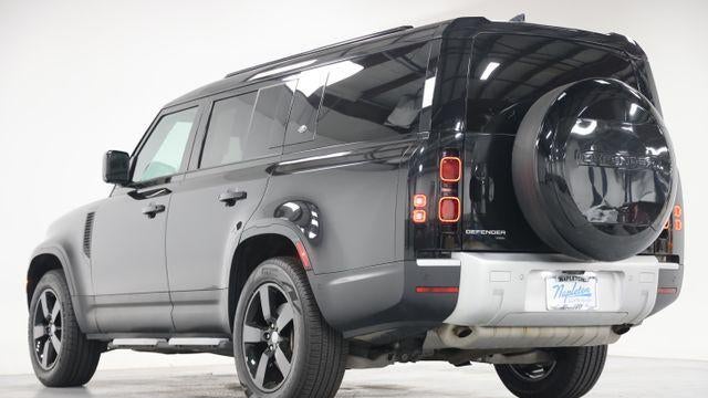2023 Land Rover Defender 130 SE