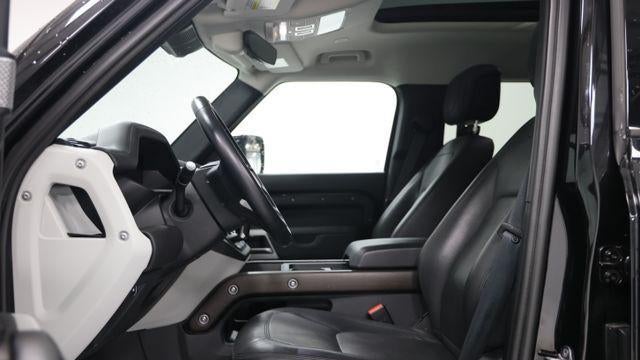 2023 Land Rover Defender 130 SE
