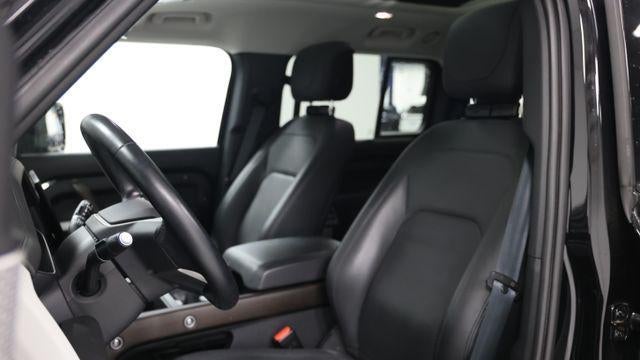 2023 Land Rover Defender 130 SE