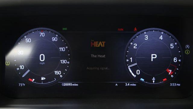 2023 Land Rover Defender 130 SE