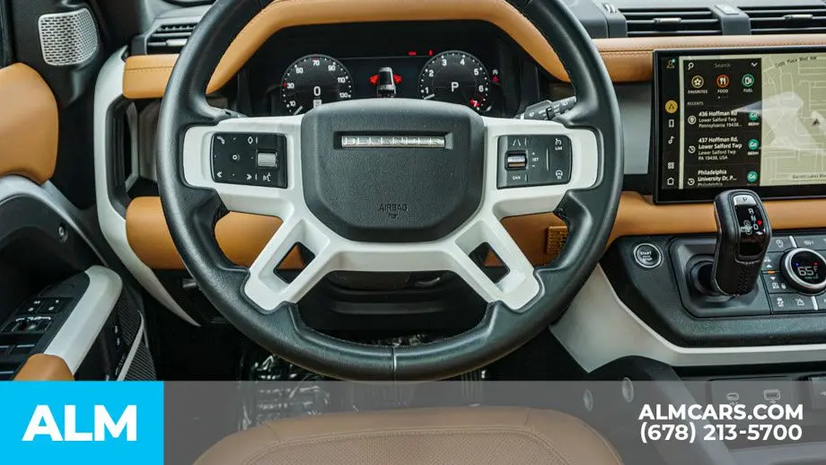 2023 Land Rover Defender 130 SE