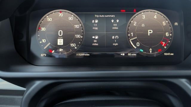 2023 Land Rover Defender 130 SE