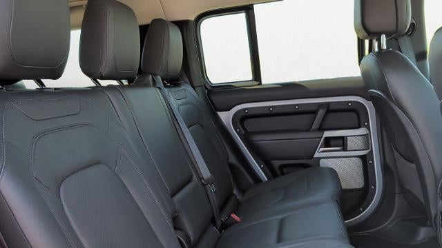 2023 Land Rover Defender 130 SE