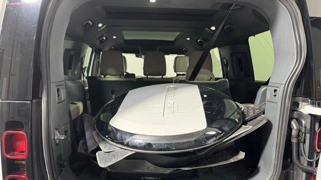 2023 Land Rover Defender 130 SE