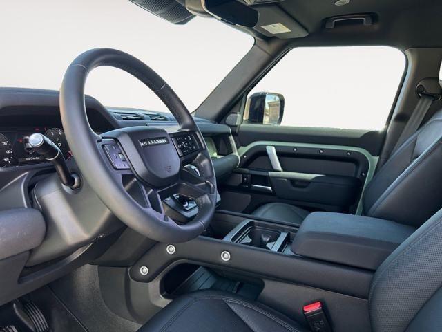 2023 Land Rover Defender