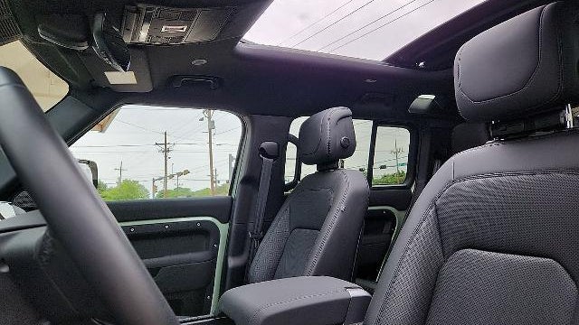 2023 Land Rover Defender 110 75th Anniversary Edition