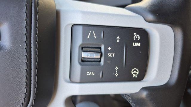 2022 Land Rover Defender 110 XS Edition