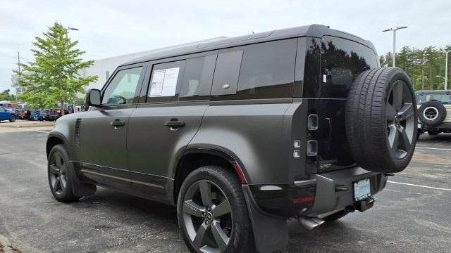 2023 Land Rover Defender 110 V8