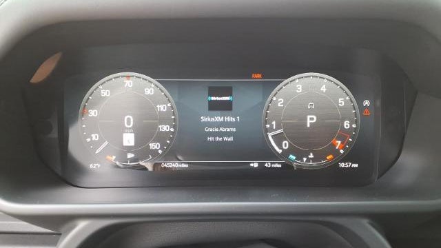 2023 Land Rover Defender 110 V8