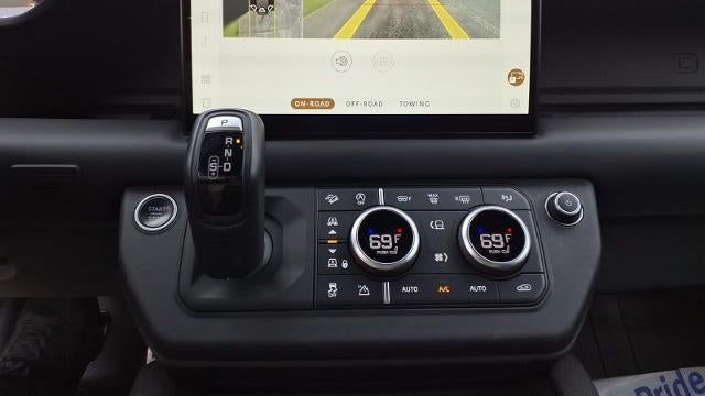 2023 Land Rover Defender 110 V8