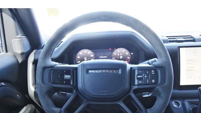 2023 Land Rover Defender 110 V8