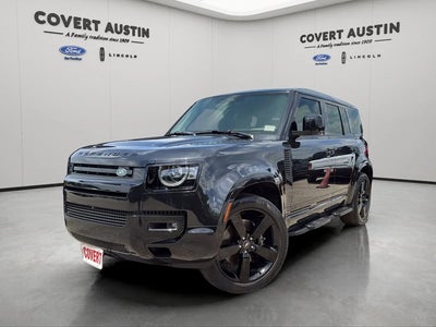 Photo of a 2025 Land Rover Defender AWD 110 V8 P525 4DR SUV for sale